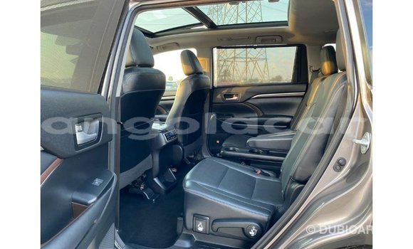 Comprar Importar Toyota Highlander Outro Carro em Import - Dubai em Bengo Province Comprar Importar Toyota Highlander Outro Carro em Import - Dubai em Bengo Province