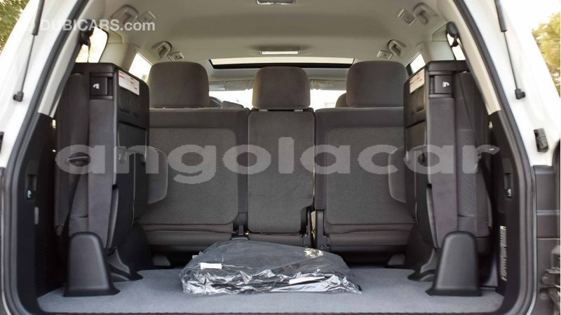Big with watermark toyota land cruiser bengo province import dubai 5693