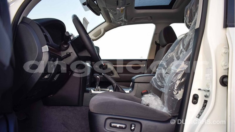 Big with watermark toyota land cruiser bengo province import dubai 5693