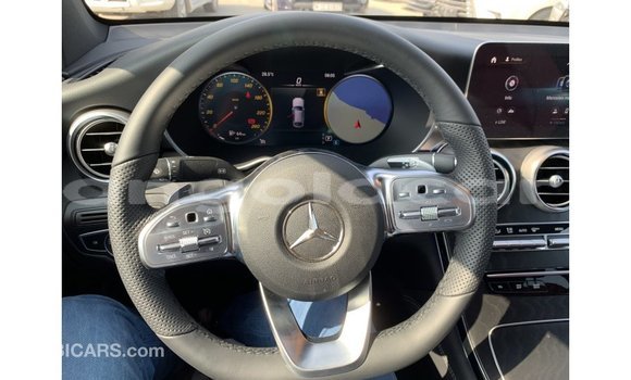 Comprar Importar Mercedes-Benz GLC Preto Carro em Import - Dubai em Bengo Province Comprar Importar Mercedes-Benz GLC Preto Carro em Import - Dubai em Bengo Province