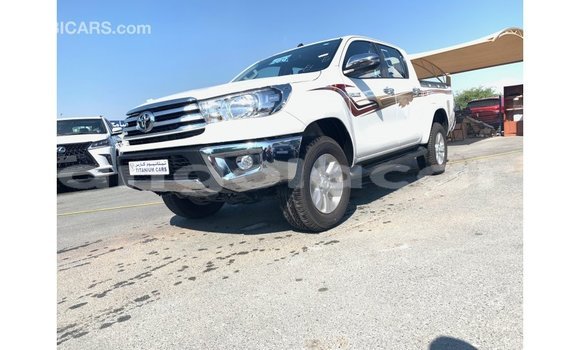 Comprar Importar Toyota Hilux Branco Carro em Import - Dubai em Bengo Province Comprar Importar Toyota Hilux Branco Carro em Import - Dubai em Bengo Province