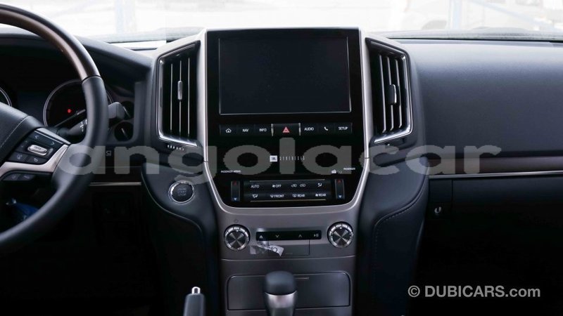 Big with watermark toyota land cruiser bengo province import dubai 5702