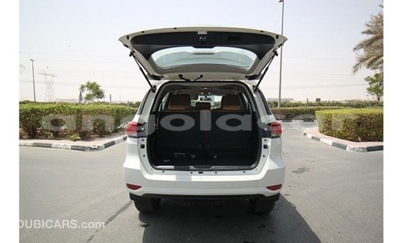Buy Import Toyota Fortuner White Car in Import - Dubai in Bengo Province Buy Import Toyota Fortuner White Car in Import - Dubai in Bengo Province