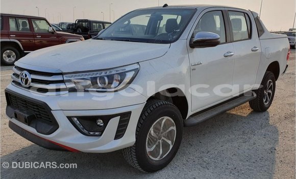 Buy Import Toyota Hilux White Car in Import - Dubai in Bengo Province Buy Import Toyota Hilux White Car in Import - Dubai in Bengo Province