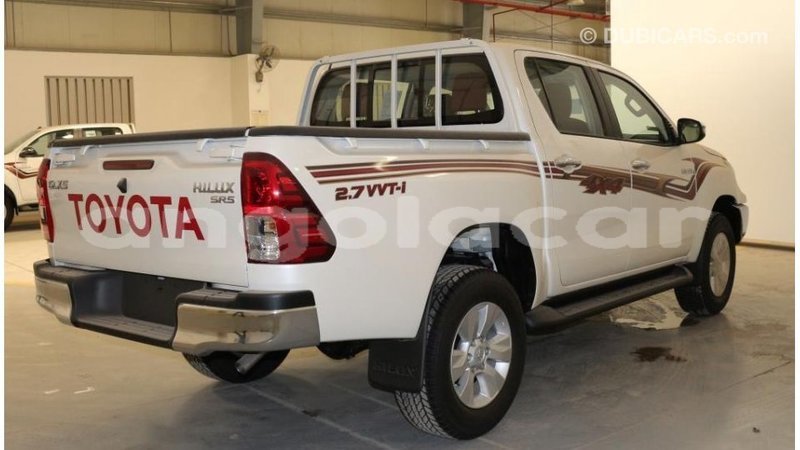Big with watermark toyota hilux bengo province import dubai 5712