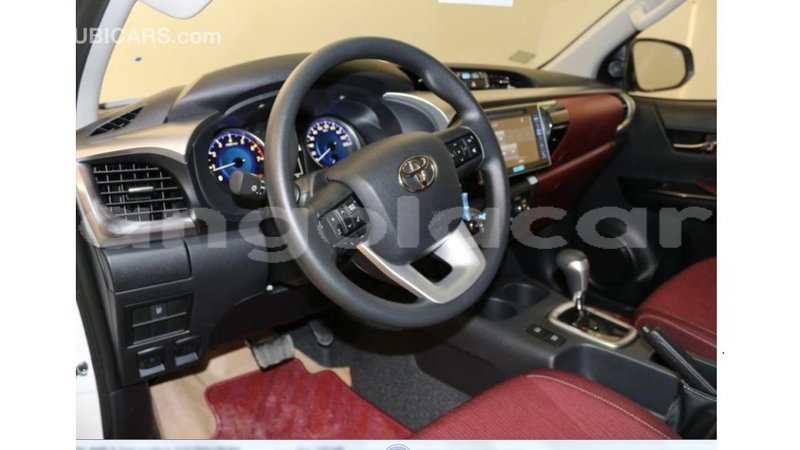 Big with watermark toyota hilux bengo province import dubai 5712