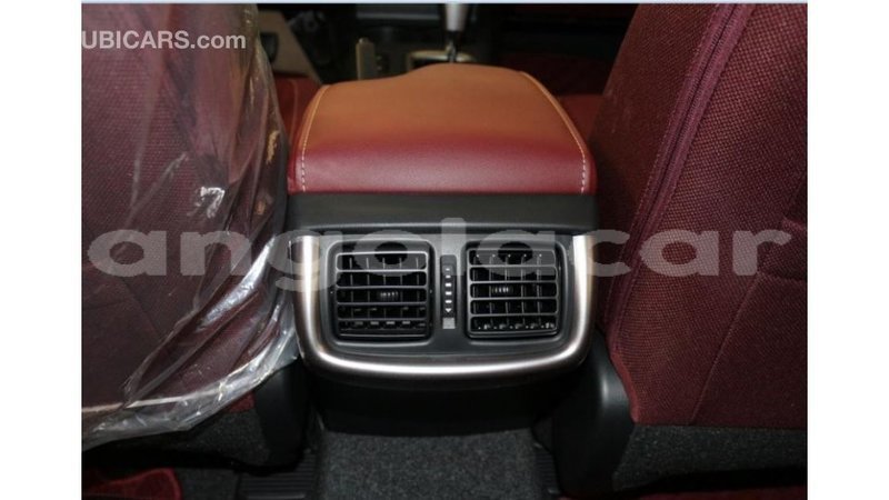 Big with watermark toyota hilux bengo province import dubai 5712