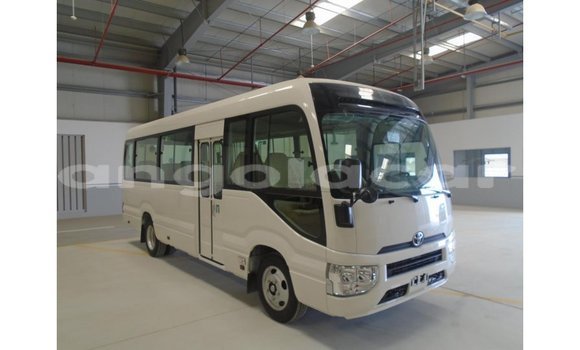 Comprar Importar Abarth 595 Branco Carro em Import - Dubai em Bengo Province