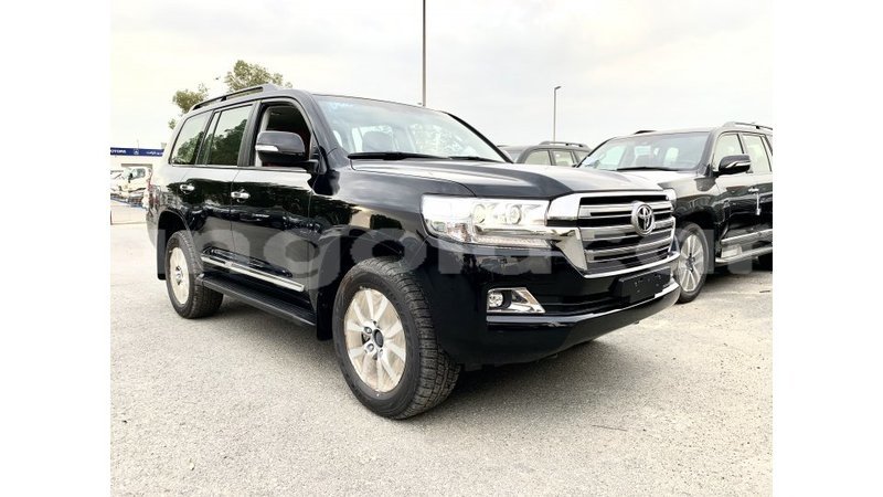 Big with watermark toyota land cruiser bengo province import dubai 5724