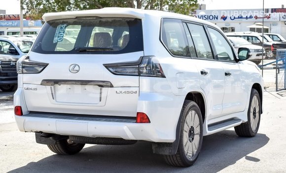 Comprar Importar Lexus LX Branco Carro em Import - Dubai em Bengo Province Comprar Importar Lexus LX Branco Carro em Import - Dubai em Bengo Province