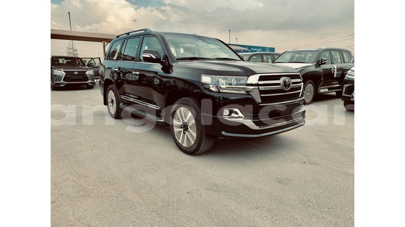 Big with watermark toyota land cruiser bengo province import dubai 5726
