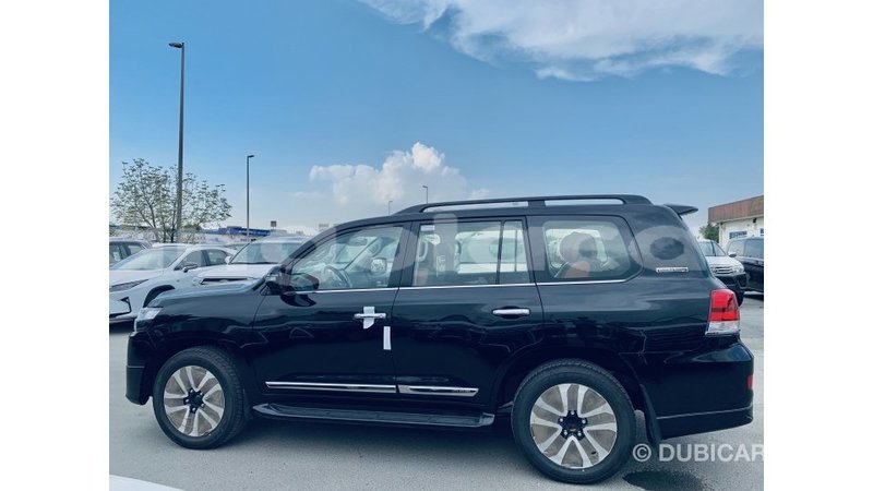 Big with watermark toyota land cruiser bengo province import dubai 5726