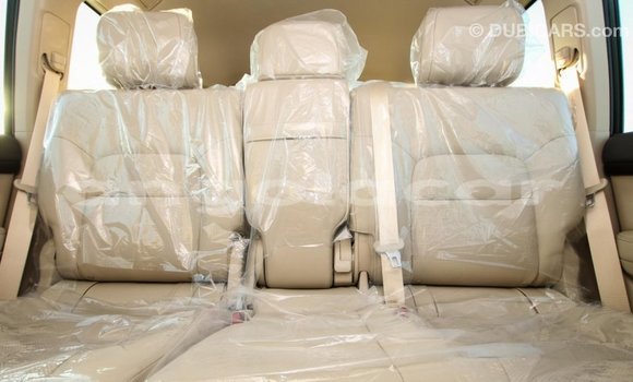 Buy Import Toyota Land Cruiser Black Car in Import - Dubai in Bengo Province Buy Import Toyota Land Cruiser Black Car in Import - Dubai in Bengo Province