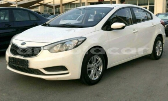 Comprar Usado Kia Cerato Branco Carro em Luanda em Luanda Province Comprar Usado Kia Cerato Branco Carro em Luanda em Luanda Province
