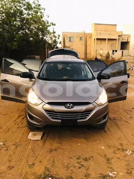 Big with watermark hyundai tucson moxico luena 5758