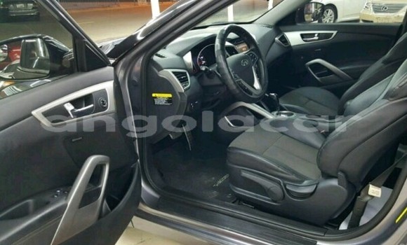 Comprar Usado Hyundai Veloster Outro Carro em Luanda em Luanda Province Comprar Usado Hyundai Veloster Outro Carro em Luanda em Luanda Province