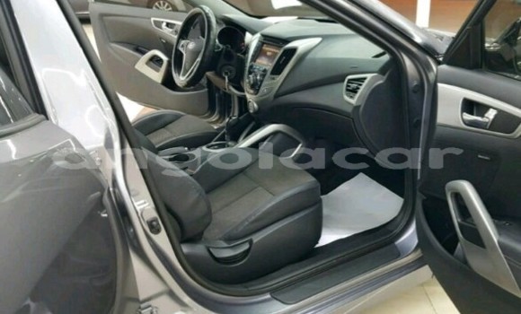Comprar Usado Hyundai Veloster Outro Carro em Luanda em Luanda Province Comprar Usado Hyundai Veloster Outro Carro em Luanda em Luanda Province