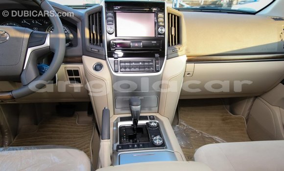 Buy Import Toyota Land Cruiser White Car in Import - Dubai in Bengo Province Buy Import Toyota Land Cruiser White Car in Import - Dubai in Bengo Province
