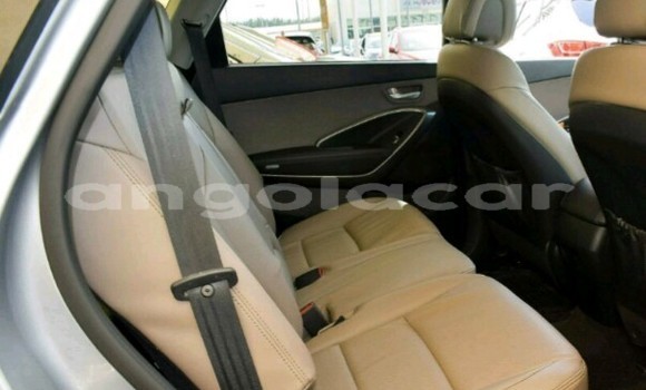 Comprar Novo Hyundai Santa Fe Outro Carro em Luanda em Luanda Province Comprar Novo Hyundai Santa Fe Outro Carro em Luanda em Luanda Province