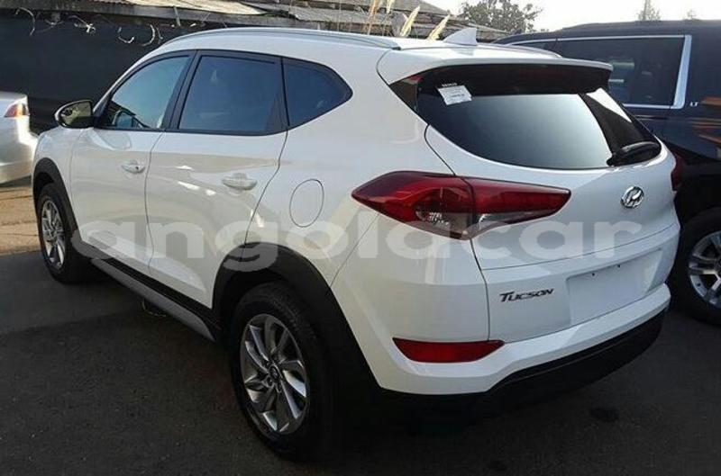 Big with watermark hyundai tucson moxico luena 5781