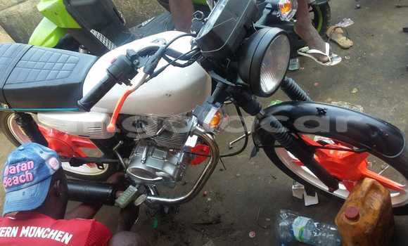 Acheter Neuf Moto Yamaha YA Autre à Luanda, Province de Luanda Acheter Neuf Moto Yamaha YA Autre à Luanda, Province de Luanda