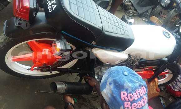 Acheter Neuf Moto Yamaha YA Autre à Luanda, Province de Luanda Acheter Neuf Moto Yamaha YA Autre à Luanda, Province de Luanda