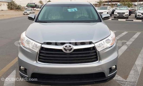 Comprar Importar Toyota Highlander Outro Carro em Import - Dubai em Bengo Province Comprar Importar Toyota Highlander Outro Carro em Import - Dubai em Bengo Province