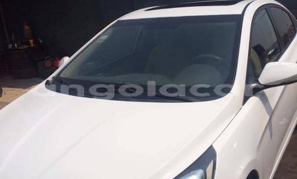Buy Used Hyundai Accent White Car in Luanda in Luanda Province Buy Used Hyundai Accent White Car in Luanda in Luanda Province