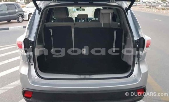 Comprar Importar Toyota Highlander Outro Carro em Import - Dubai em Bengo Province Comprar Importar Toyota Highlander Outro Carro em Import - Dubai em Bengo Province