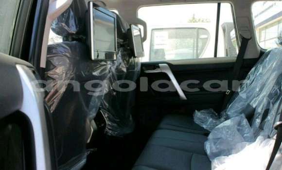 Buy New Toyota Prado Black Car in Luanda in Luanda Province Buy New Toyota Prado Black Car in Luanda in Luanda Province