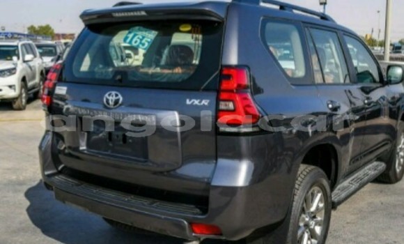 Comprar Novo Toyota Prado Branco Carro em Luanda em Luanda Province Comprar Novo Toyota Prado Branco Carro em Luanda em Luanda Province