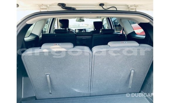 Comprar Importar Hyundai Santa Fe Branco Carro em Import - Dubai em Bengo Province Comprar Importar Hyundai Santa Fe Branco Carro em Import - Dubai em Bengo Province