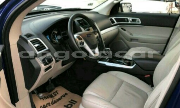 Acheter Occasion Voiture Ford Explorer Bleu à Luanda, Province de Luanda Acheter Occasion Voiture Ford Explorer Bleu à Luanda, Province de Luanda