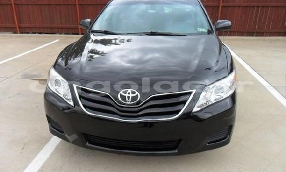 Comprar Usado Toyota Camry Prata Carro em Luena em Moxico Comprar Usado Toyota Camry Prata Carro em Luena em Moxico