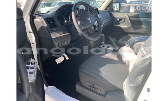 Comprar Importar Mitsubishi Pajero Branco Carro em Import - Dubai em Bengo Province Comprar Importar Mitsubishi Pajero Branco Carro em Import - Dubai em Bengo Province