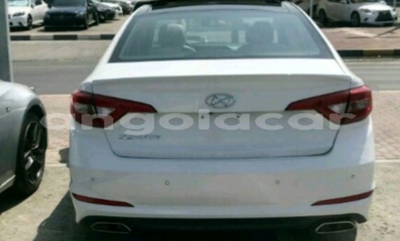 Buy New Hyundai Sonata White Car in Luanda in Luanda Province Buy New Hyundai Sonata White Car in Luanda in Luanda Province