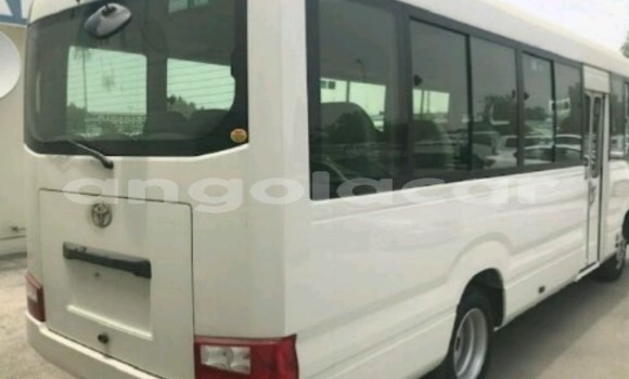Acheter Neuf Voiture Toyota Coaster Blanc à Luanda, Province de Luanda Acheter Neuf Voiture Toyota Coaster Blanc à Luanda, Province de Luanda