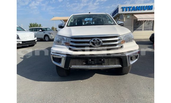 Comprar Importar Toyota Hilux Branco Carro em Import - Dubai em Bengo Province Comprar Importar Toyota Hilux Branco Carro em Import - Dubai em Bengo Province