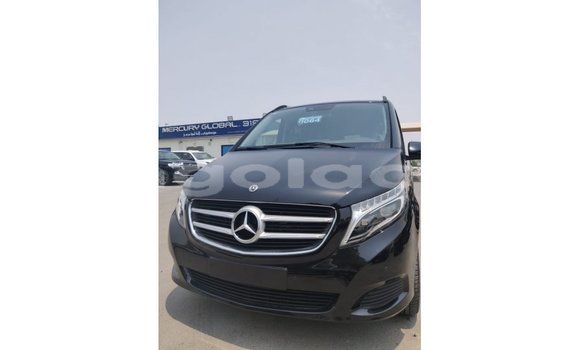 Comprar Importar Mercedes-Benz 250 Preto Carro em Import - Dubai em Bengo Province Comprar Importar Mercedes-Benz 250 Preto Carro em Import - Dubai em Bengo Province