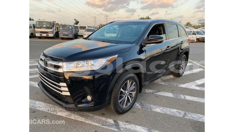 Big with watermark toyota highlander bengo province import dubai 5914