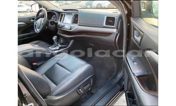 Comprar Importar Toyota Highlander Preto Carro em Import - Dubai em Bengo Province Comprar Importar Toyota Highlander Preto Carro em Import - Dubai em Bengo Province