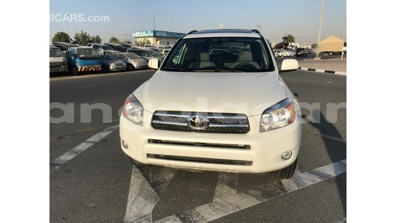 Big with watermark toyota 4runner bengo province import dubai 5915