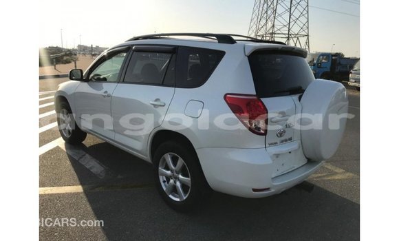 Comprar Importar Toyota 4Runner Branco Carro em Import - Dubai em Bengo Province Comprar Importar Toyota 4Runner Branco Carro em Import - Dubai em Bengo Province