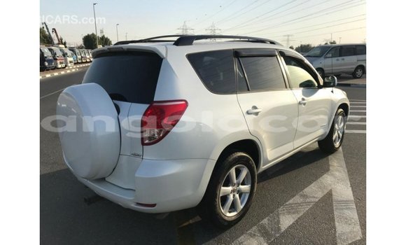 Comprar Importar Toyota 4Runner Branco Carro em Import - Dubai em Bengo Province Comprar Importar Toyota 4Runner Branco Carro em Import - Dubai em Bengo Province