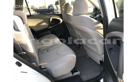 Comprar Importar Toyota 4Runner Branco Carro em Import - Dubai em Bengo Province Comprar Importar Toyota 4Runner Branco Carro em Import - Dubai em Bengo Province