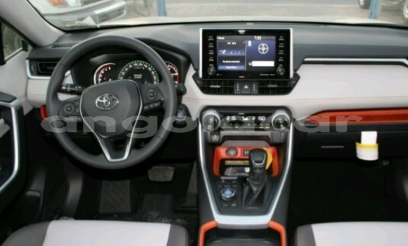 Comprar Novo Toyota RAV4 Outro Carro em Luanda em Luanda Province Comprar Novo Toyota RAV4 Outro Carro em Luanda em Luanda Province