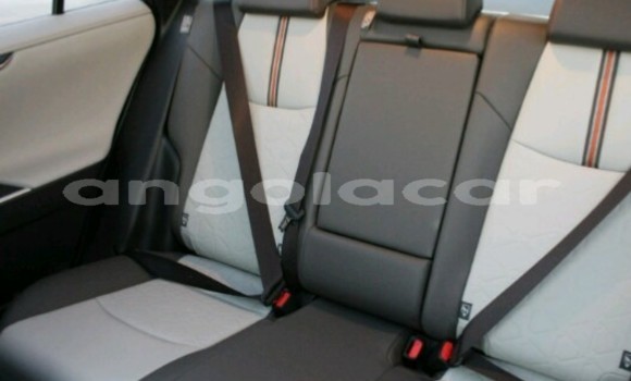 Comprar Novo Toyota RAV4 Outro Carro em Luanda em Luanda Province Comprar Novo Toyota RAV4 Outro Carro em Luanda em Luanda Province