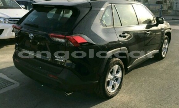 Comprar Novo Toyota RAV4 Preto Carro em Luanda em Luanda Province Comprar Novo Toyota RAV4 Preto Carro em Luanda em Luanda Province