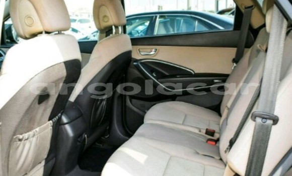 Buy Used Hyundai Santa Fe Black Car in Luanda in Luanda Province Buy Used Hyundai Santa Fe Black Car in Luanda in Luanda Province