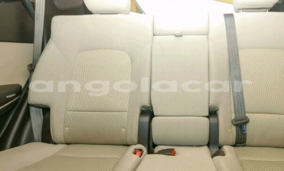 Buy Used Hyundai Santa Fe Red Car in Luanda in Luanda Province Buy Used Hyundai Santa Fe Red Car in Luanda in Luanda Province